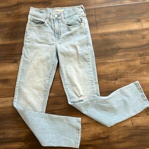 Levi’s 724 High Rise Straight Jeans Light Wash size 25